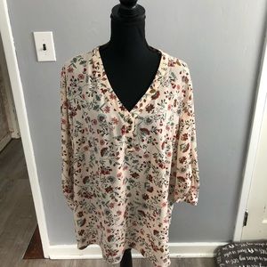 Maurices Plus Size 2 Flowery Blouse